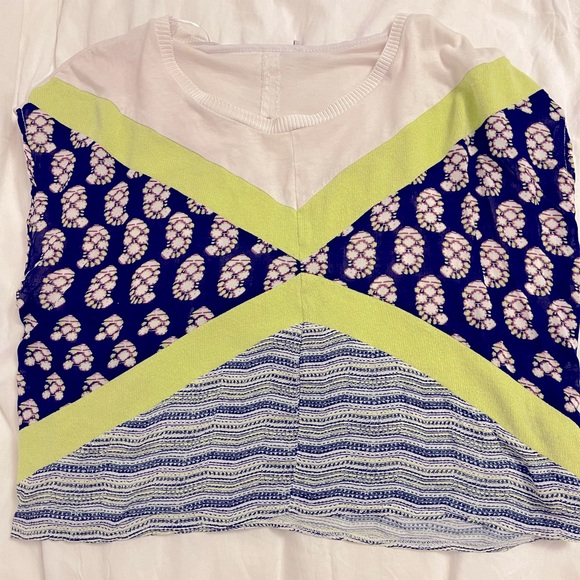 Open Back Tshirt - Picture 1 of 2